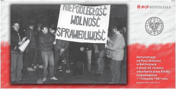 Plansza nr 20: Demonstracja na Placu Wolności w Bełchatowie z okazji 69. rocznicy odzyskania przez Polskę niepodległości, 11 XI 1987 r.; IPN Ld 0051/25 t.3