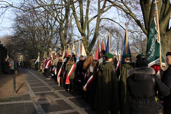 Pochówek prochów Powstańca Wielkopolskiego płk. Wincentego Wierzejewskiego i jego małżonki