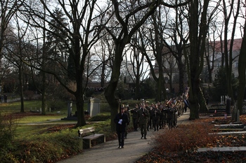 Pochówek prochów Powstańca Wielkopolskiego płk. Wincentego Wierzejewskiego i jego małżonki