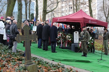 Pochówek prochów Powstańca Wielkopolskiego płk. Wincentego Wierzejewskiego i jego małżonki