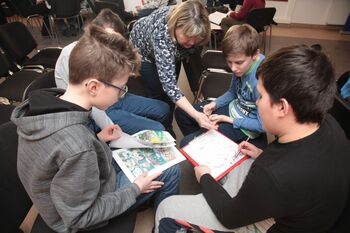 Prezentacja komiksu „Srebrni na szlakach Niepodległej” – warsztaty edukacyjne dla dzieci. Fot. Piotr Życieński (IPN)